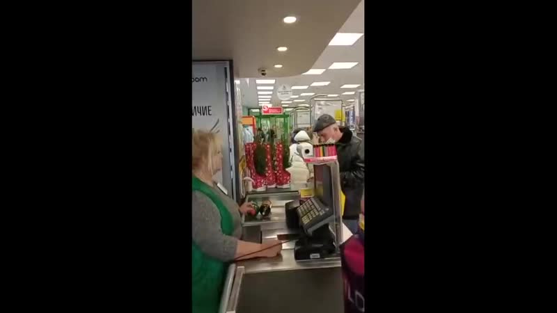 Самый необычный продавец кассир в пятёрочке ‼️