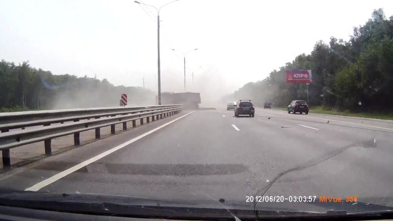 ✔ особое мнение отбойник против самосвала на симферопольском шоссе (24 07 2016)