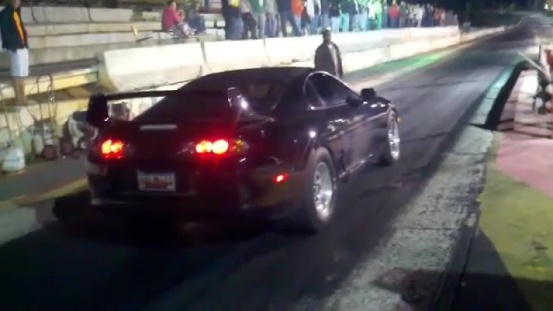 Supra взлетает