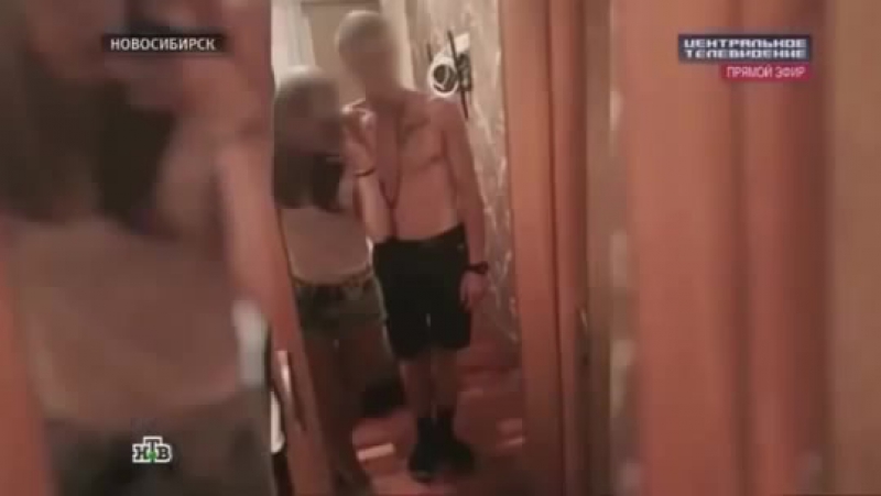 В новосибирске шестеро молодые девушку и выложили в интернет