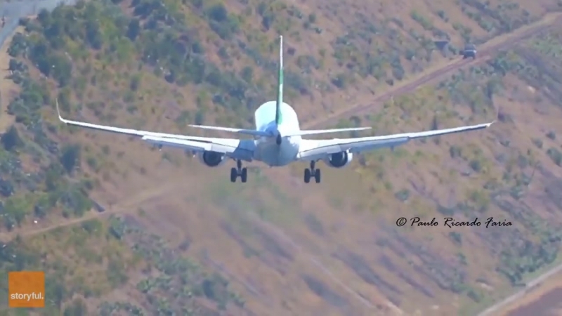 Приземление самолета при сильном ветре португалия, мадейра