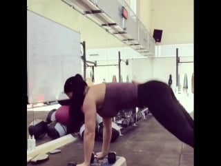 Aletta ocean в тренажёрном зале