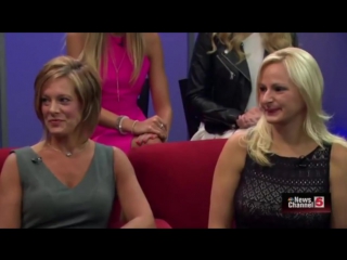 Chloe christi lukasiak and paige kelly hyland on ksdk news!