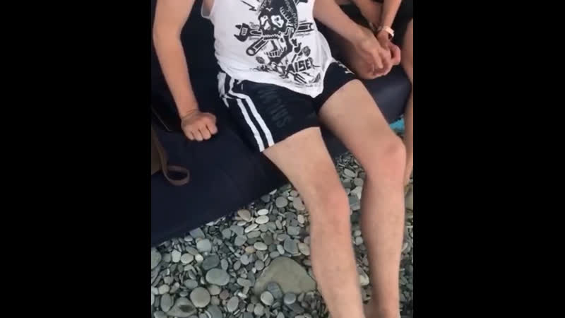 В сочи парочка занялась сексом на глазах у отдыхающих