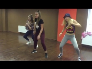 Dancehall&afro workshop by irina zbrailova