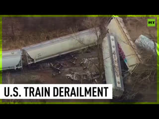 Train with hazardous materials derails near detroit