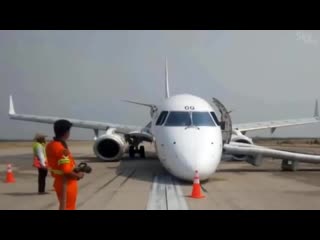 Аварийная посадка embraer e190 в а/п мьянма