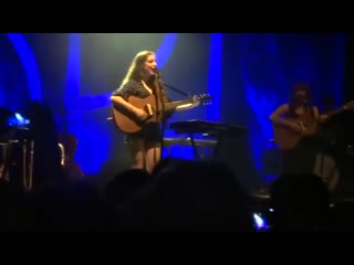 Birdy white winter hymnyal + older (live in köln (cologne))