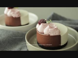 Chocolate vanilla double mousse cake