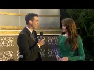 Golden globe arrivals special red carpet interview angelina jolie (january 16, 2011)