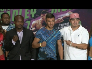 @timbradleyjr vs @brandon rios1 & @vasyllomachenko #photoset