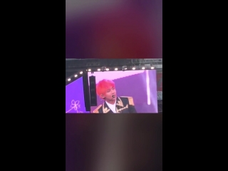 Pink hair looks so good on him btsworldtour btsloveyourselftour bts