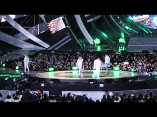 190428 bts make it right @ sbs super concert in gwangju
