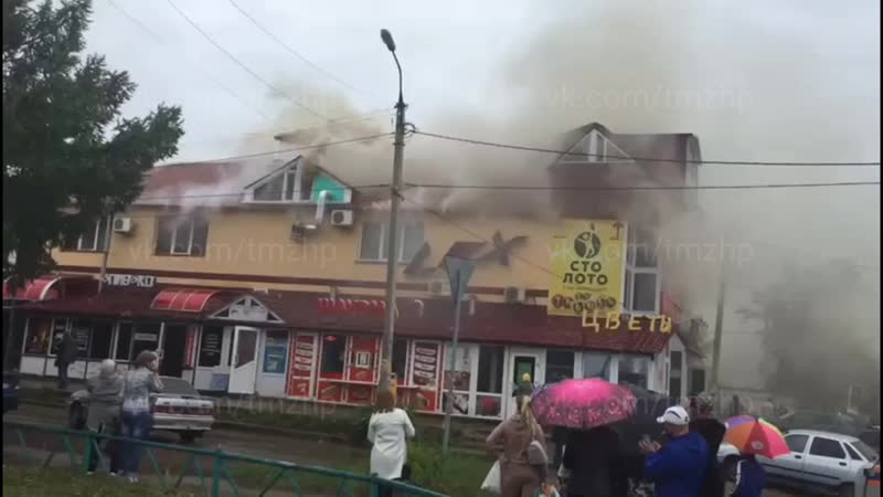 В октябрьском горит lex