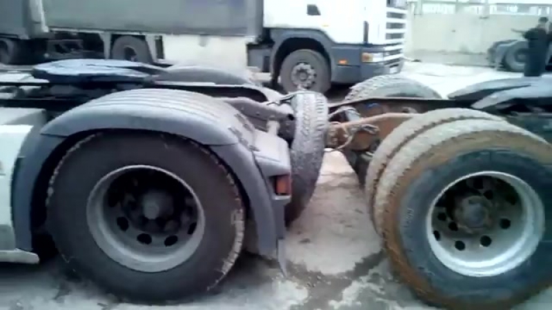 Scania porn video – Freightliner vs scania