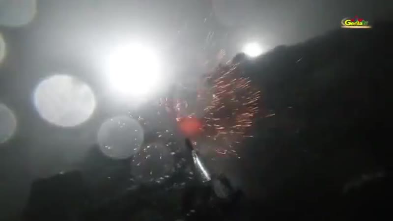 Кадры боестолкновений курдских партизанских отрядов с подразделениями сил турции