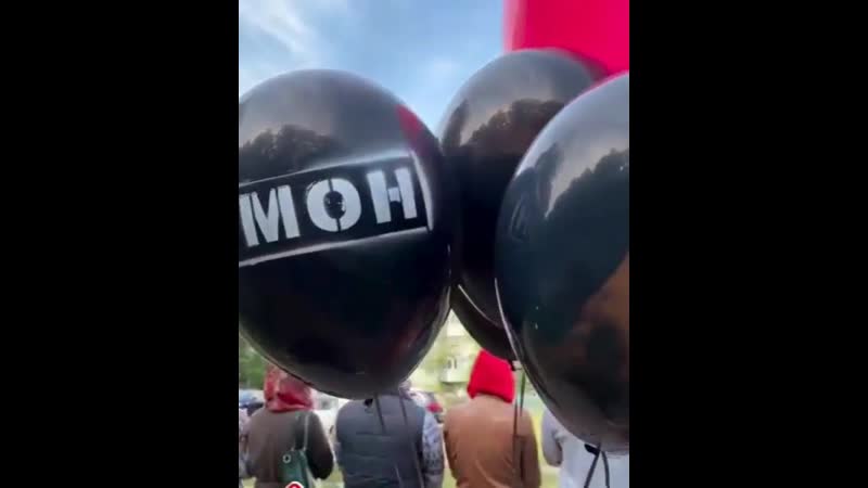 «улетай же отсюда подальше и садистов своих забирай»