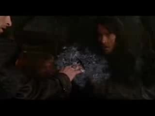 Dracula and van helsing breath