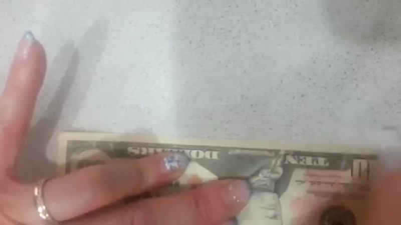 Фальшивые доллары