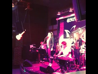 Sofiya porn video – Glastonberry pub | 28 05 2014 | sofiya nepoyda&amp;band