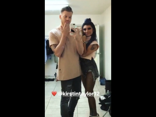 Scott kirstie ig story