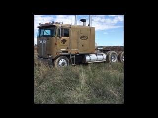 1987 kenworth k100 stuck in the mud