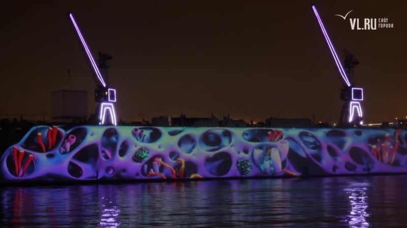 Световое шоу праздника «крылья востока»