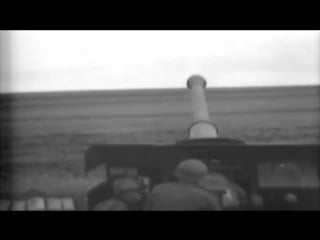Us soldiers test firing captured german 88mm pak 43 antitank gun ww2 artillery