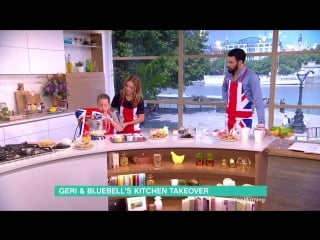 Geri horners daughter bluebell makes her biscuit tin cupcakes this morning