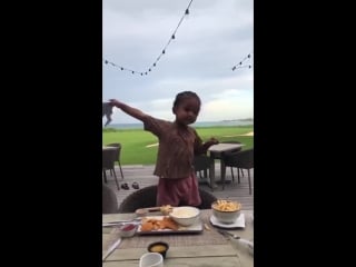 Saint in the bahamas turnin’ up to petey pablo @darealpetey