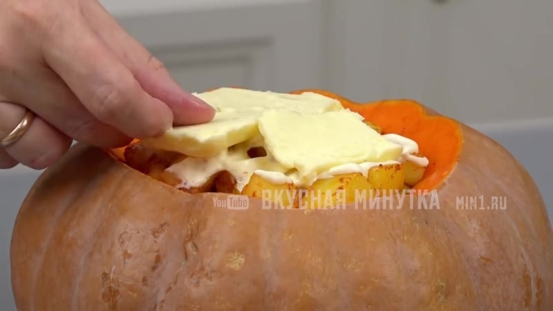 Все мои гости были поражены! потрясающее горячее блюдо из тыквы! необычно, прост