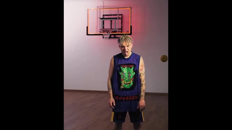 Элджей и настя ивлеева играют в баскетбол [nr]