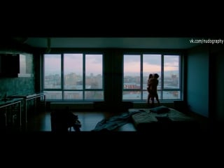 Секс с паулиной андреевой в фильме "саранча" (2013, егор баранов)