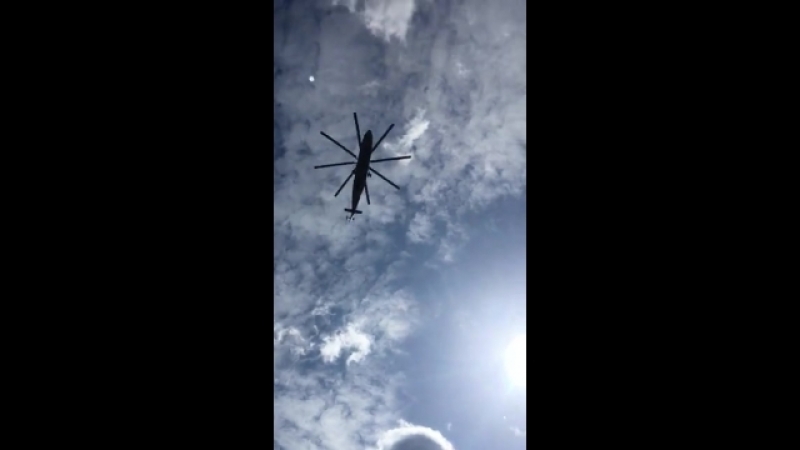 Вышел утром за хлебушком, а тут ми 26 кубинка, подготоа к параду победы