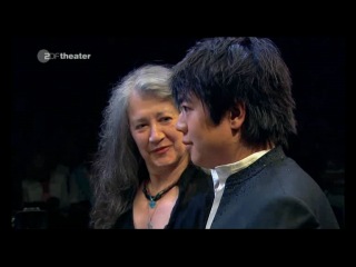 Martha argerich and lang lang (равель "моя матушка гусыня")