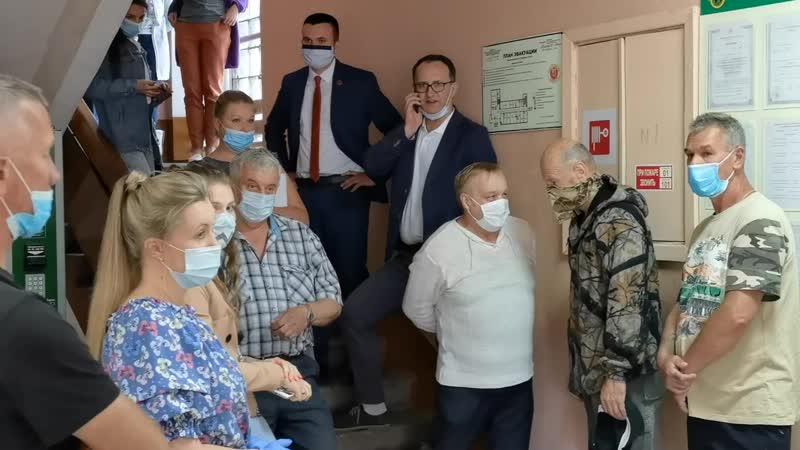 Избранного главу сортавала "удалили в отстау"