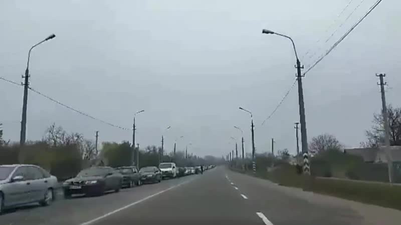 Очередь на блокпосту еленоа