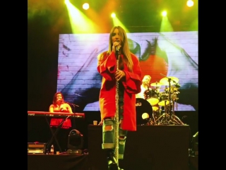 Sound check en barcelona ❤🇪🇸 #soytour #lalienespaña