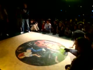 Finski & klimp vs androfroll & ???(maya 2010)