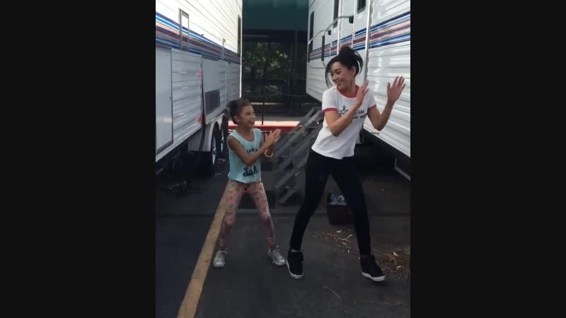 Aimee garcia scarlett estevez lucifer