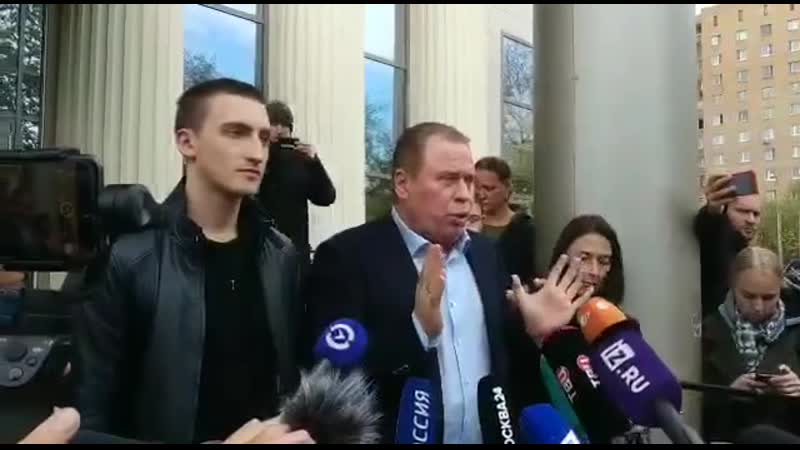 Суд отложил рассмотрение апелляции на приговор павлу устинову на 30 сентября
