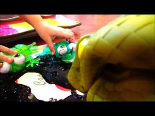 🎈вика надувает лизун