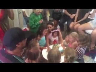 Manu bennett happy birthday to daughter