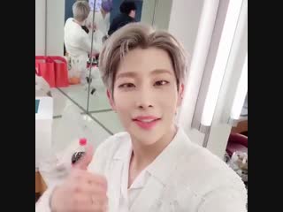 Снова просит ему позвонить👺