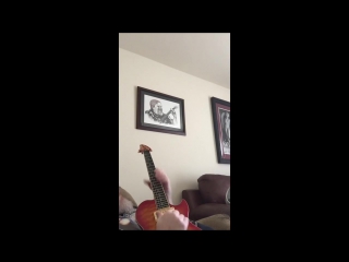 Классно сыграл песню из звездных войн (cantina band john williams)