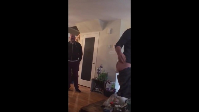 Загорелась в жопе лампочка