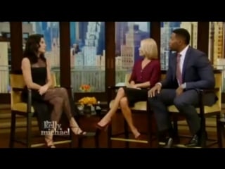 Julianna margulies live kelly and michael 20150930