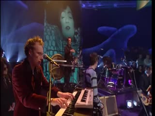 Ronnie spector don't worry baby • jools holland giants