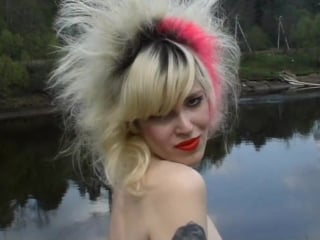 Irene roll smokin' cigarette