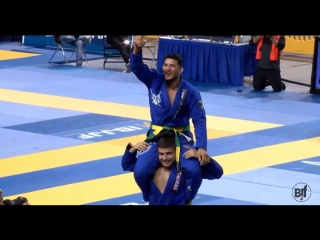 Lucas barbosa close out with gustavo batista #ibjjfpan18 final